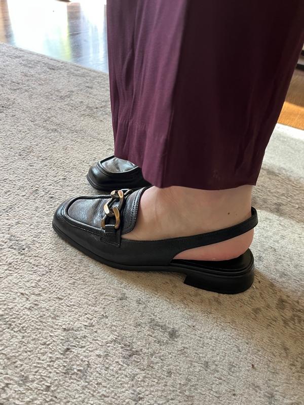 Customer photo for "Really nice shoe!"