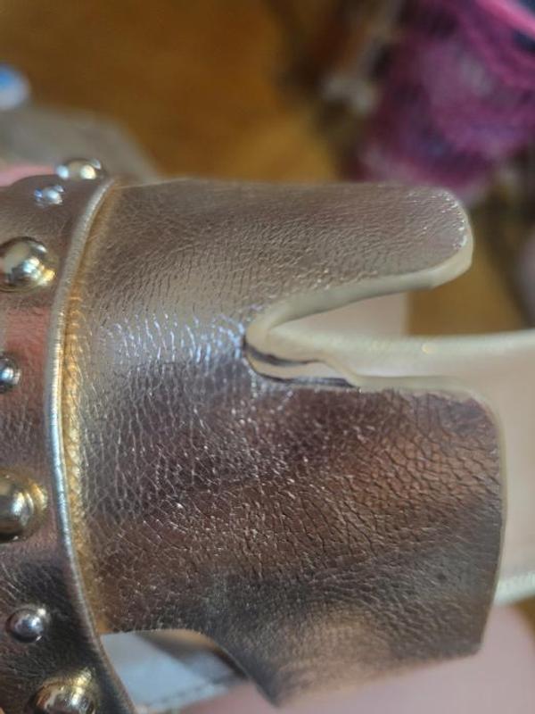 Customer carousel item 2.