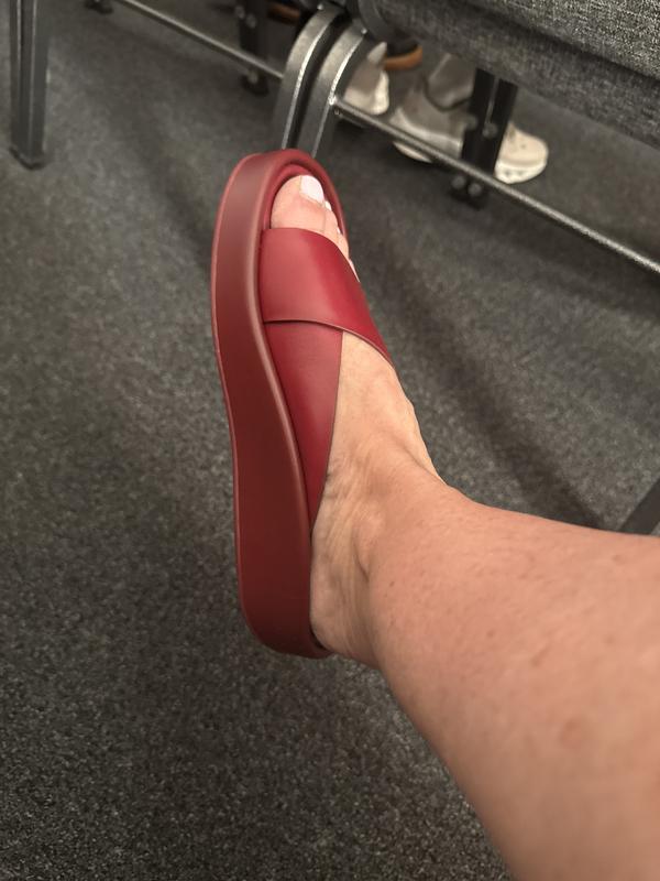 Perfect slide, attractive, and comfortable