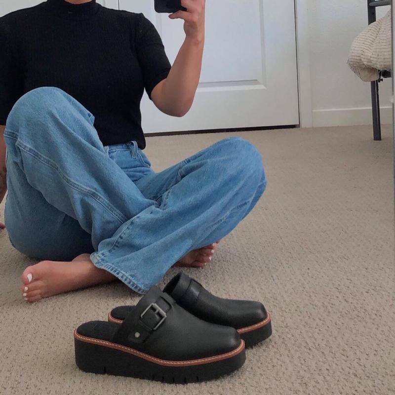 Customer carousel item 10.