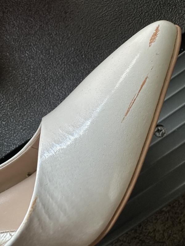Customer photo for "Easy to scratch"