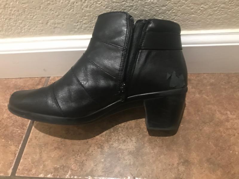 naturalizer emilia bootie