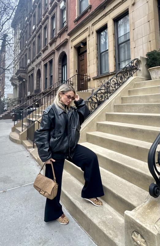 Review Thumbnail Image 2 381807984