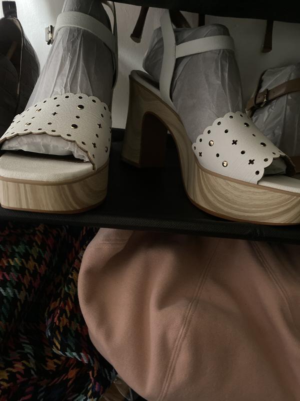 (取寄) ナチュラライザー レディース キラ Naturalizer women Kira White Naturalizer Kira Platform Sandal | Womens Heels