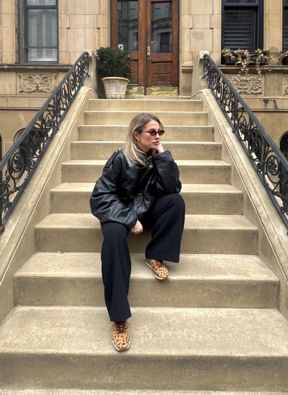 Review Thumbnail Image 0 381807984