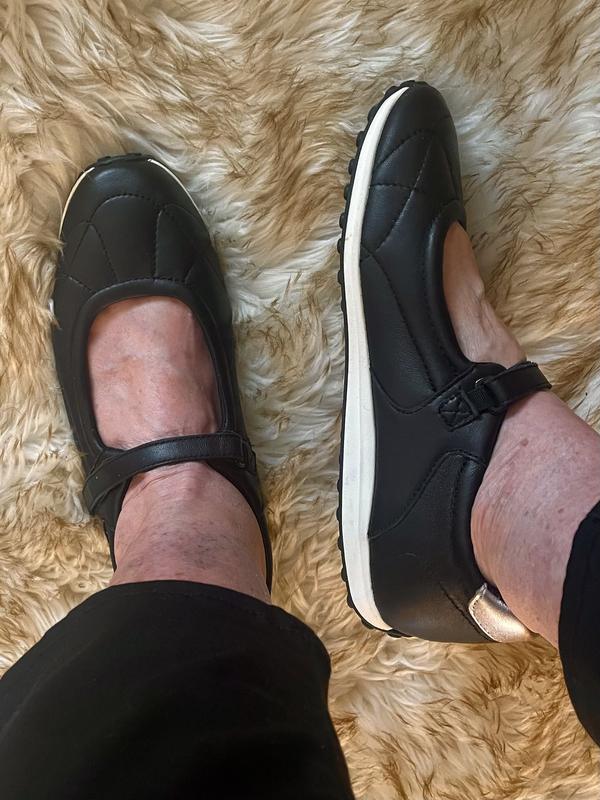 Review Thumbnail Image 0 377970729