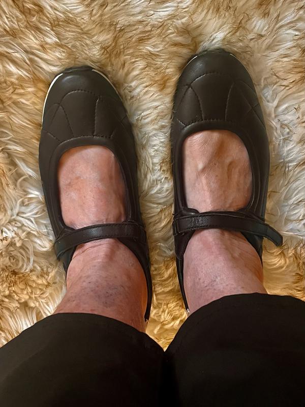 Review Thumbnail Image 1 377970729