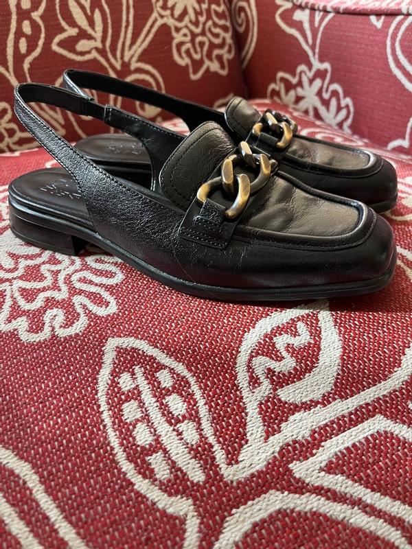 Customer photo for "Really nice shoe!"