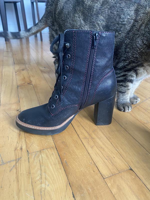 Naturalizer callie shop boots black