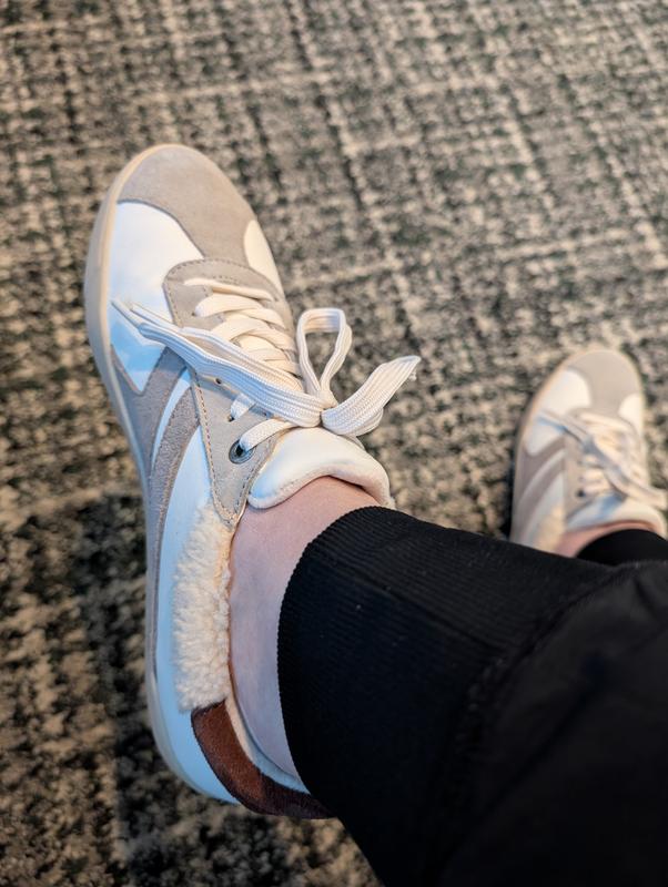 Customer carousel item 1.