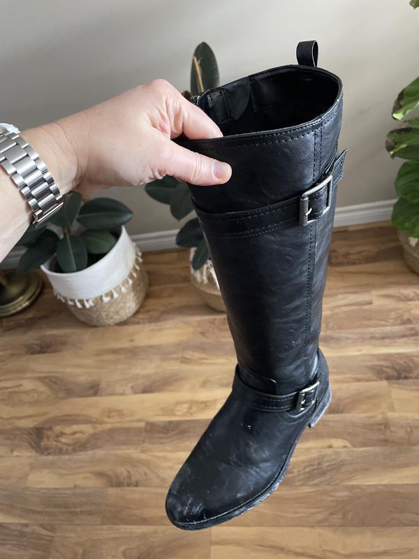 Customer carousel item 1.