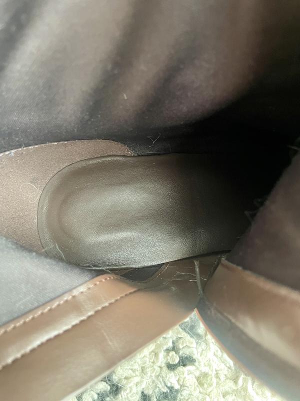 Thin sole very uncomfortable