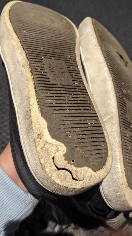 Customer photo for "Don't last long"