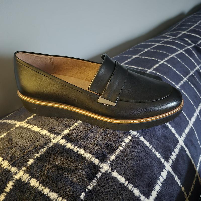 Customer carousel item 1.