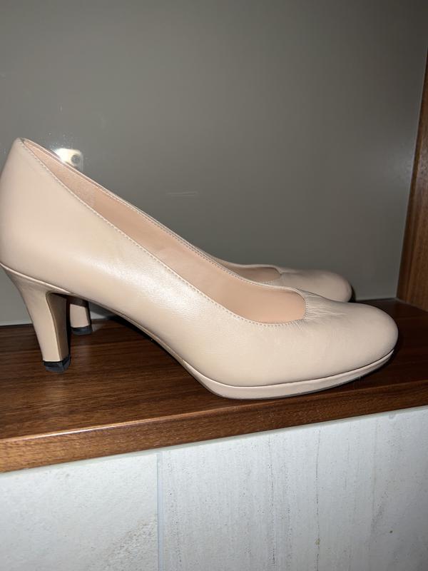 Naturalizer michelle deals pumps taupe