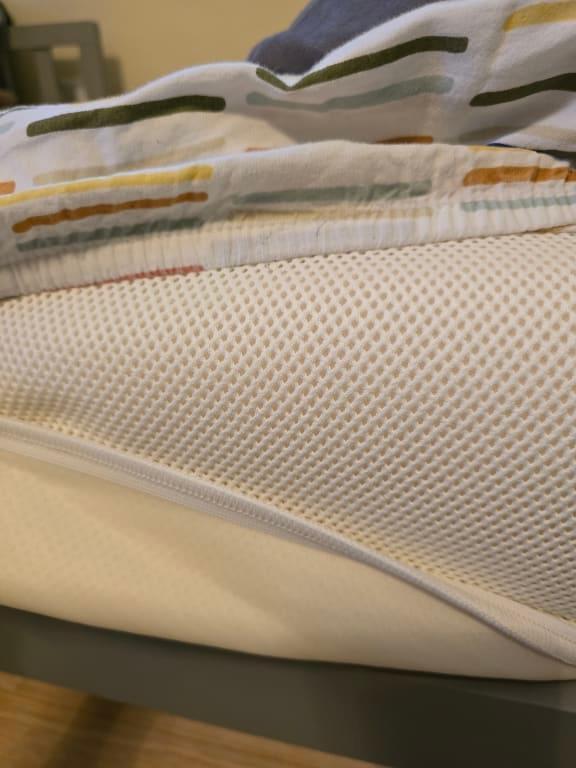 Customer photo for "Solid non-toxic mattress"