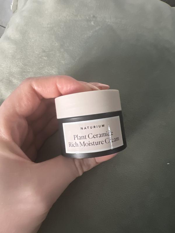 Ceramide Moisturizer To Help Relieve Dry Skin - Naturium