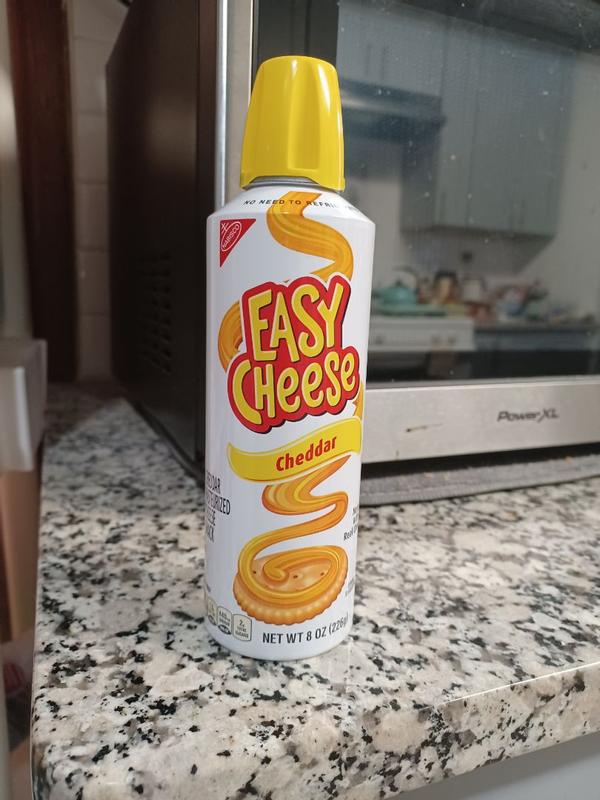 Easy Cheese Cheddar Can Spray Cheese, 8 oz - Harris Teeter