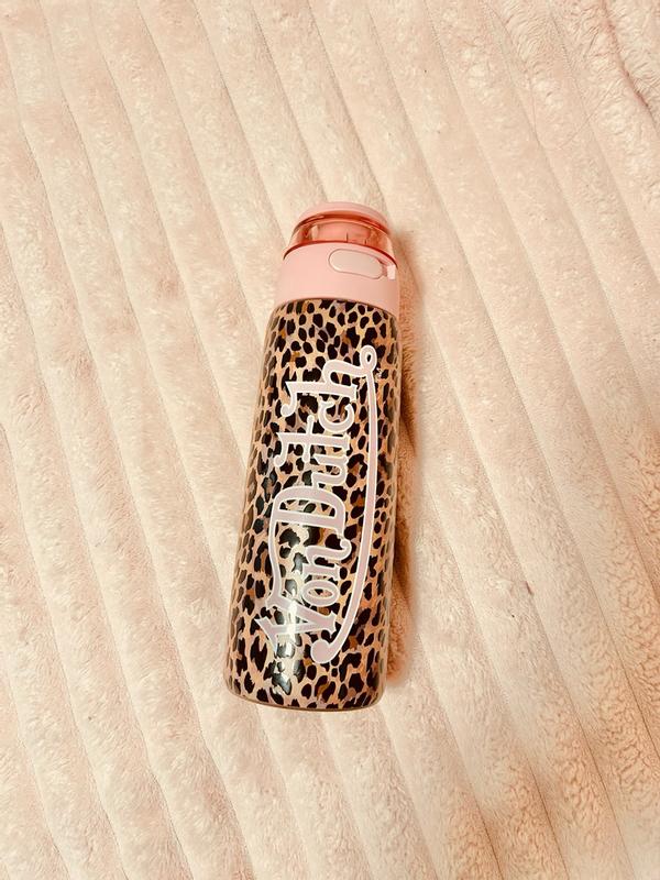 Customer photo for "My honest review of Von Dutch Isulated Bottle"