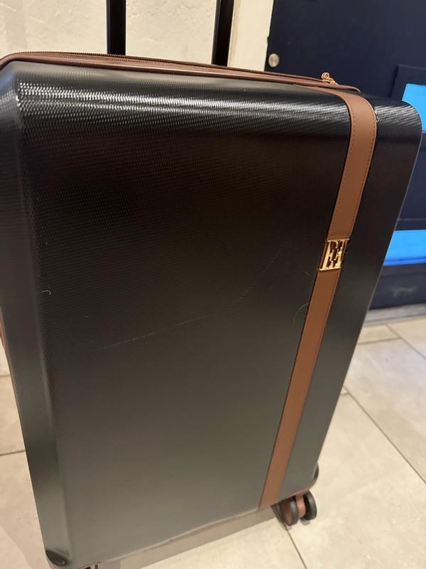 Customer photo for "Lightweight Luggage"
