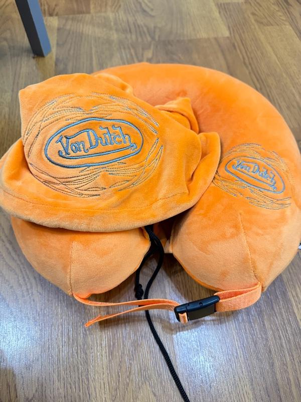 Customer carousel item 9.