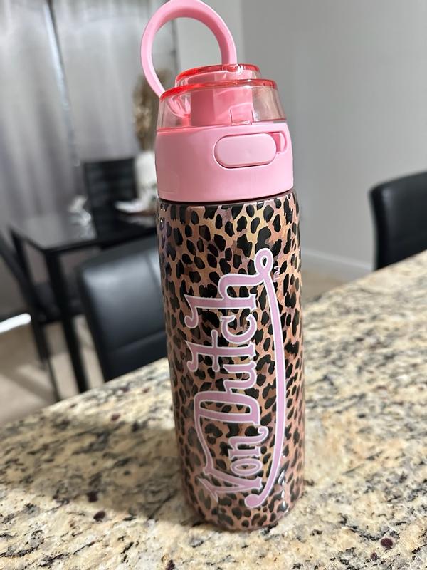 Customer photo for "This water knob is resistant, light and comfortable to hold, ideal for taking it anywhere and keeping the water always at hand."