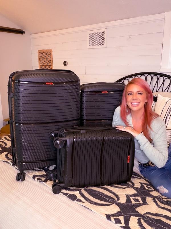 Customer carousel item 11.