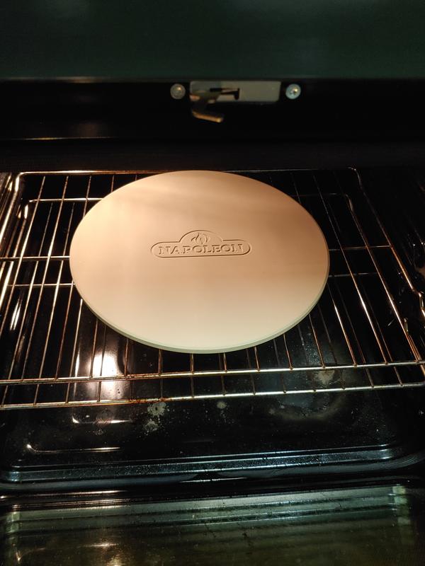 Premium Pizza Stone - 70084 | Napoleon