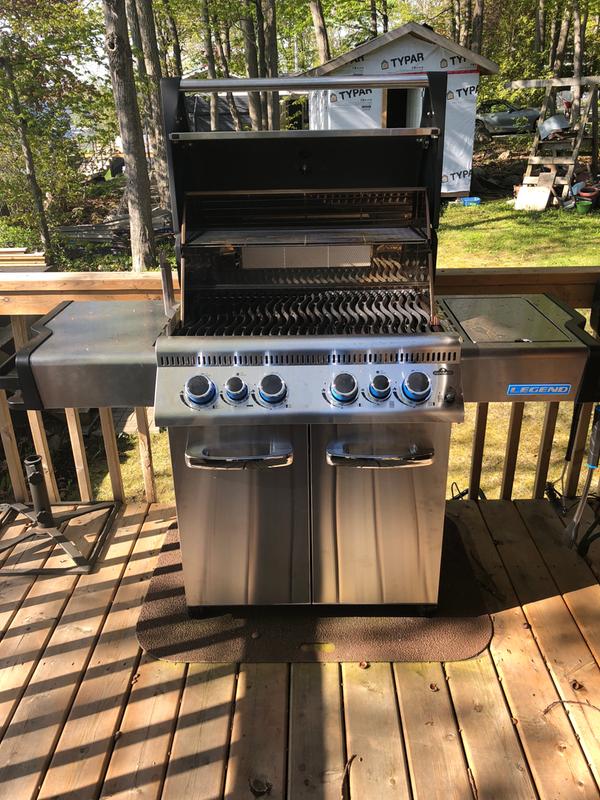 Napoleon Grills Builtin Prestige PRO 665 with Infrared Rear Burner