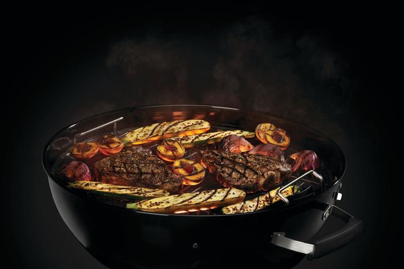 Professional 18 Charcoal Kettle (PRO18K-LEG-3) | Napoleon