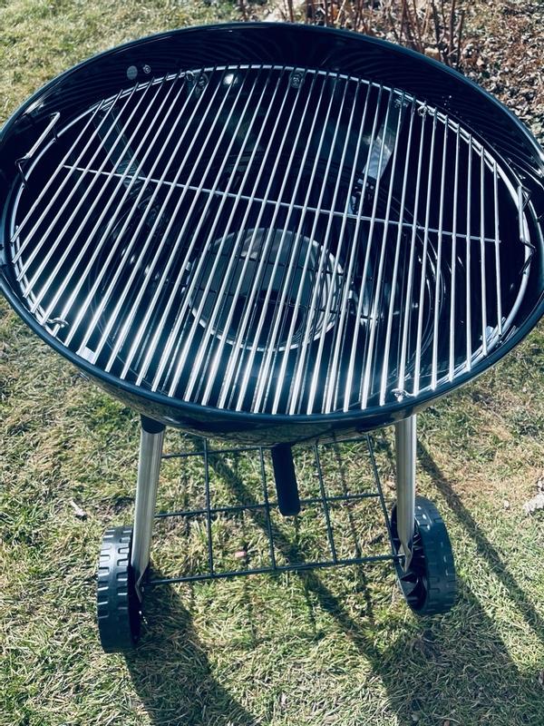 Premium 22 Charcoal Kettle - NK22K-LEG-3 | Napoleon