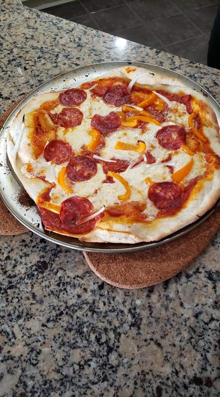 Love pizza baked on barbecue