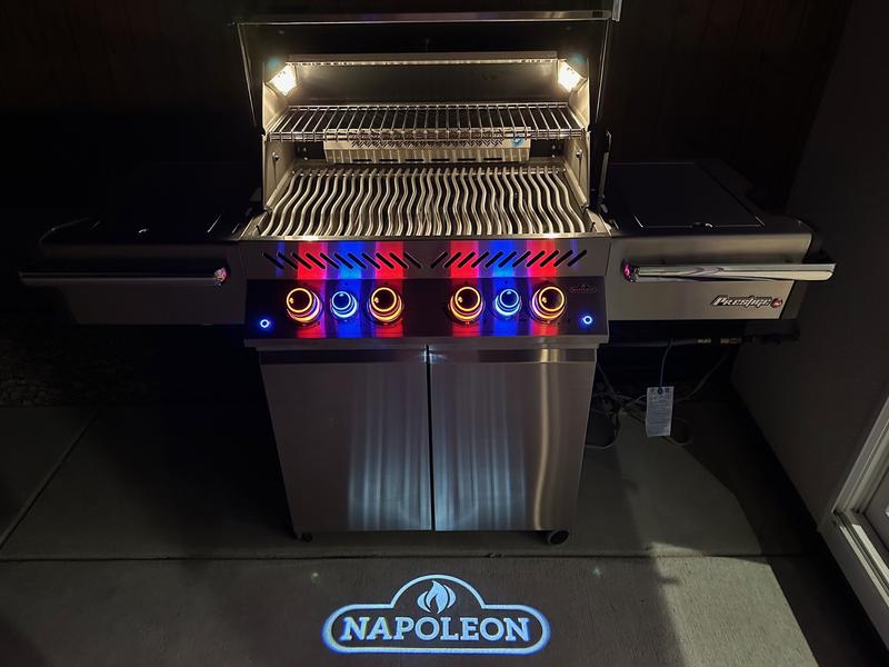 Prestige PRO 500 LPG BBQ PRO500RSIBPSS 3 Napoleon