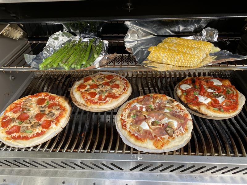 4 stones fit perfectly on the grille