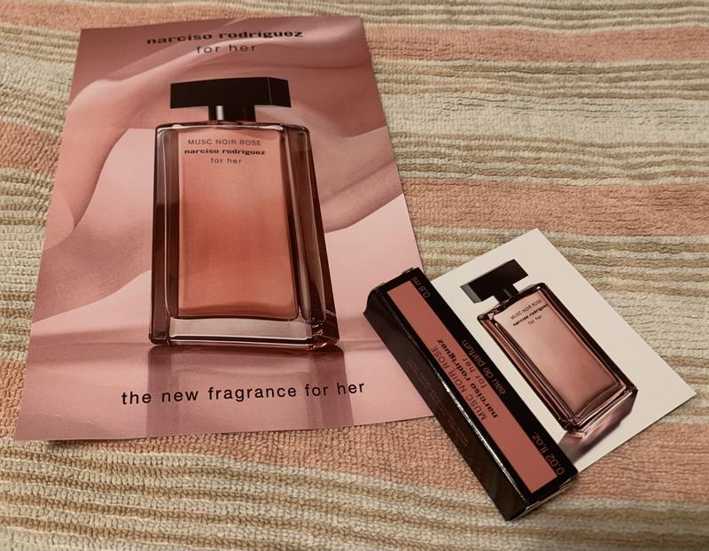 NARCISO RODRIGUEZ FOR HERローズ EDP 100mL Amazon.com : Musc Noir Rose by Narciso Rodriguez for Women