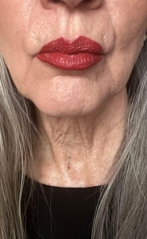 love this matte rich warm undertone red