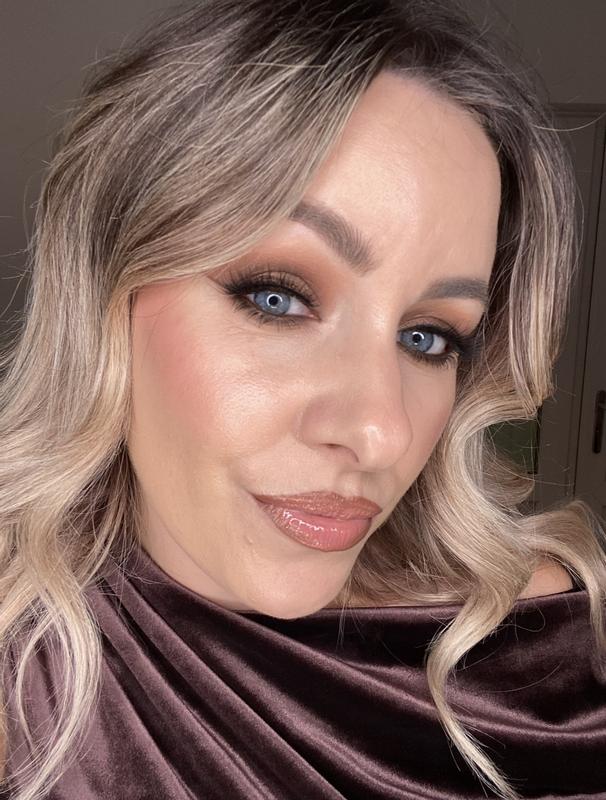 Customer carousel item 8.