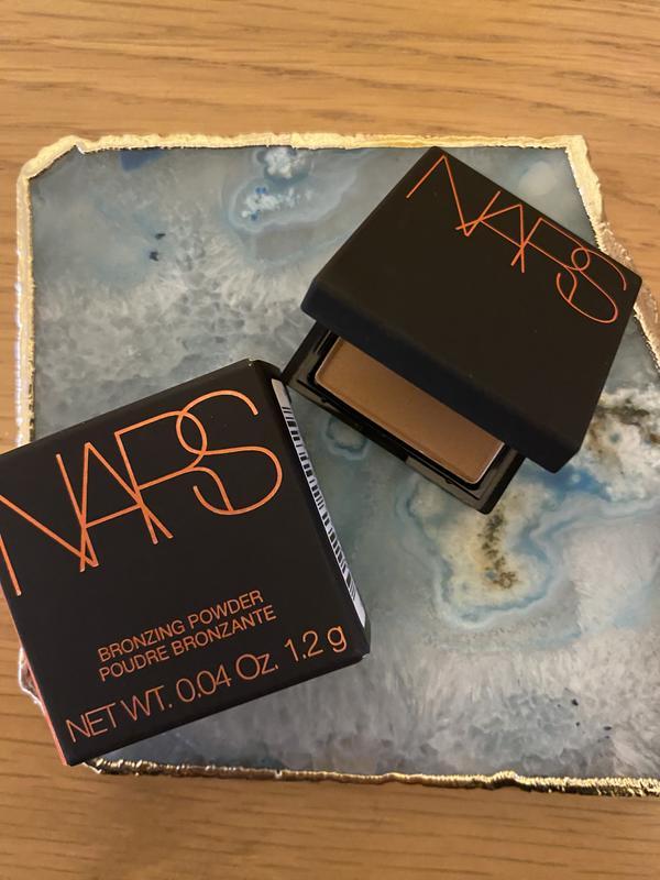Customer photo for "A perfect bronzer shade"