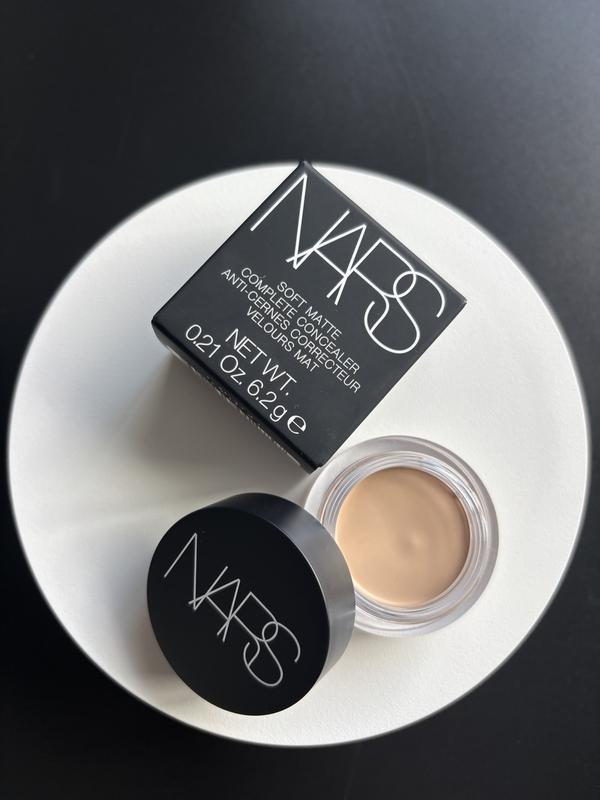 Customer carousel item 1.