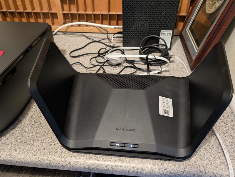 8-Stream AX6600 Tri-Band WiFi 6 Router - RAX70 | NETGEAR