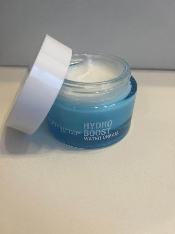 Hydro Boost Gel Cream Extra-Dry | NEUTROGENA®