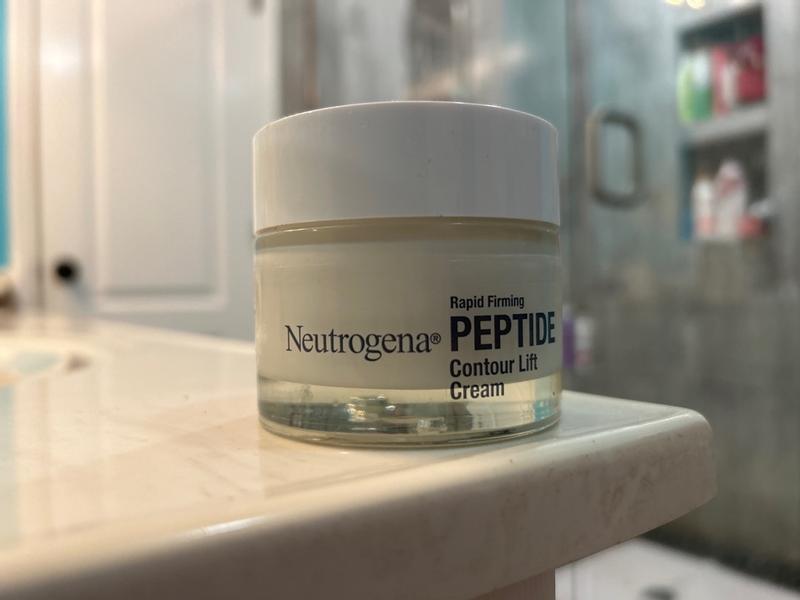 Rapid Firming Peptide Contour Lift Cream | NEUTROGENA®