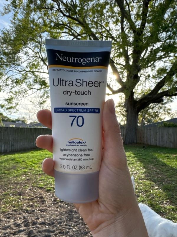 Neutrogena Ultra Sheer Dry-Touch Sunscreen Lotion, SPF 70 Face Sunblock, 3  fl oz