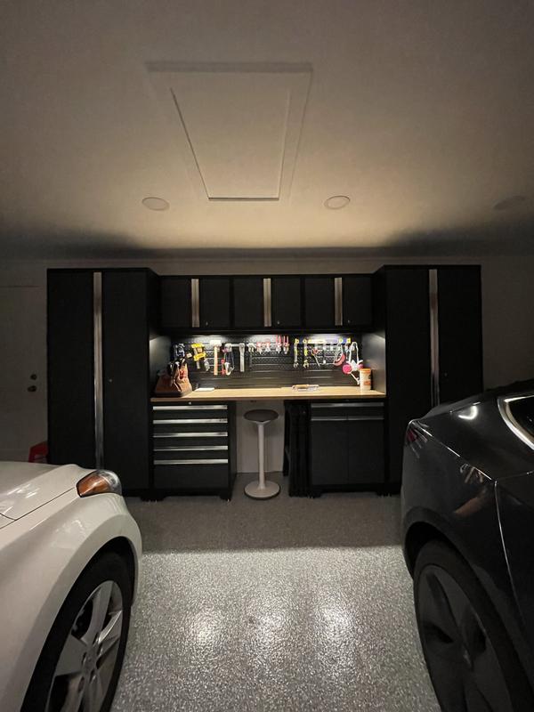 Under mount lights are a nice touch