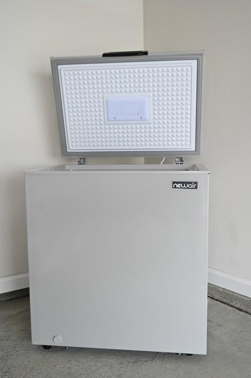 NewAir Deep Freezer