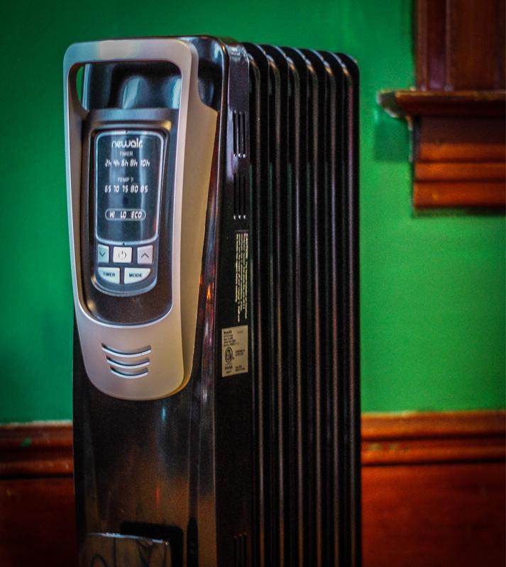 NewAir Up to 1500-Watt Oil-filled Radiant Tower Indoor Electric Space Heater  with Thermostat and Remote Included in the Electric Space Heaters  department at Lowes.com