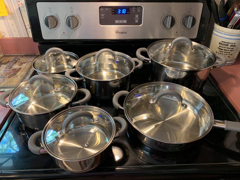 My new 12 Piece Stainless Steel Cookware Set