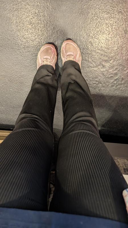 Review Thumbnail Image 0 383635011