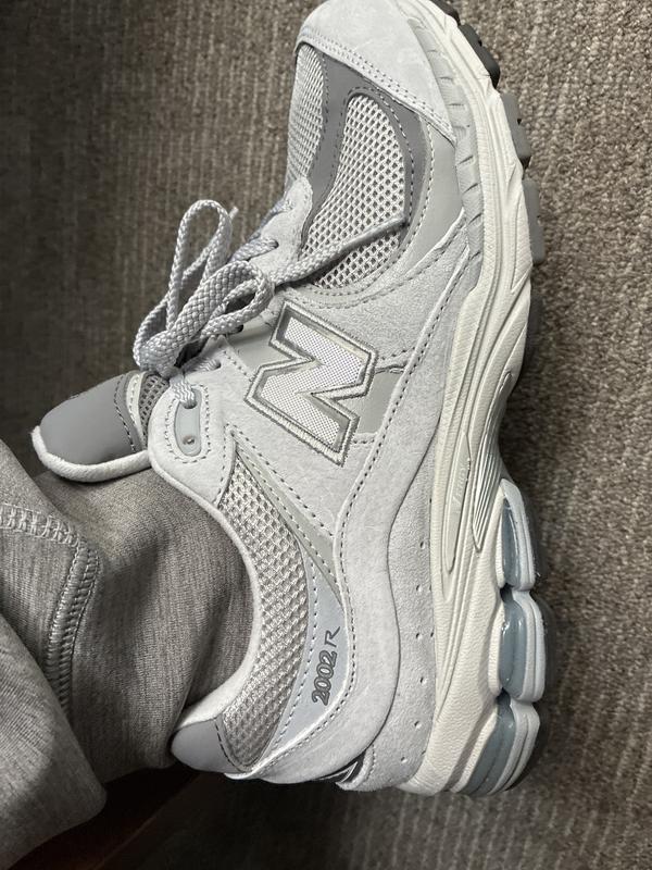 2002R - New Balance