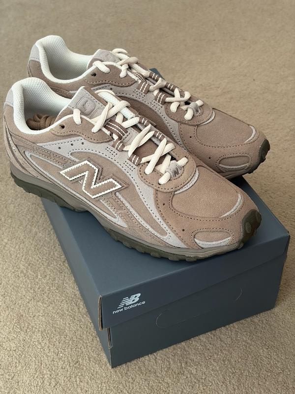 Review Thumbnail Image 0 384911175